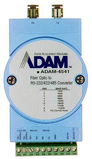 ADVANTECH%20ADAM-4541%20Çok%20modlu%20Fiber%20Optik,%20RS-232/422/485%20Dönüştürücü