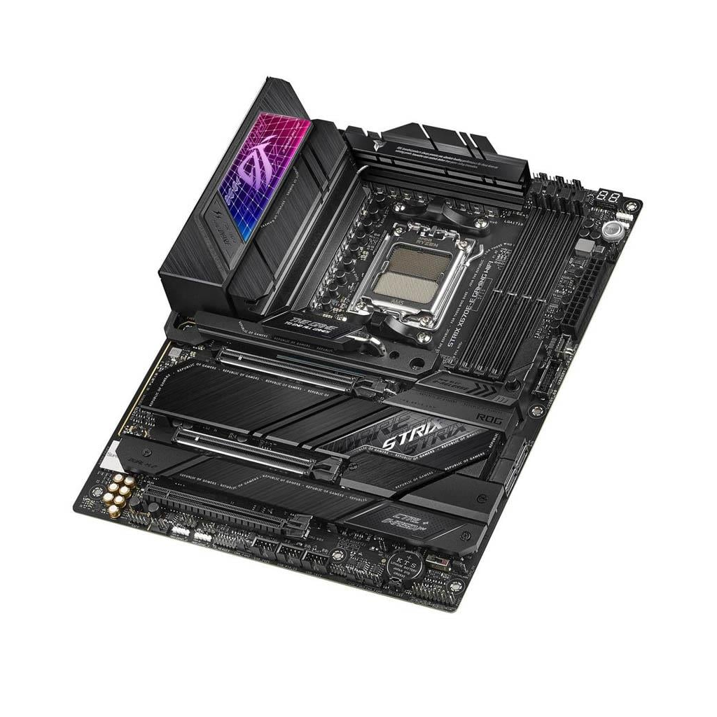 ASUS%20ROG%20STRIX%20X670E-E%20GAMING%20WIFI,%204xDDR5,%204xM.2,%20HDMI,%20DP,%203xType-C,%20Wi-Fi%206E,%20Bluetooth%20v5.2,%20AMD%20Ryzen%207000%20Serisi,%20AM5%20Soket%20Anakart